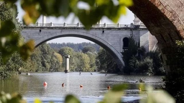 Gualtieri: "Entro 5 anni potremo fare il bagno nel Tevere"