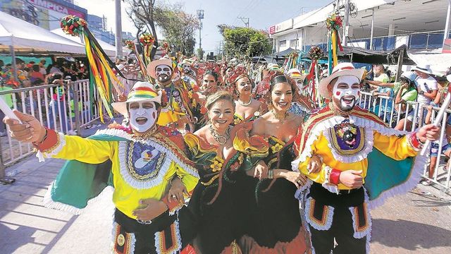 Shakira enciende el Carnaval de su Barranquilla