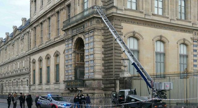 Arrestato anche il quarto uomo del furto al Louvre
