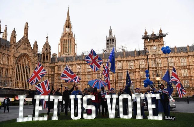 Ministrul britanic al finanțelor susține că parlamentul va lua în considerare un nou referendum