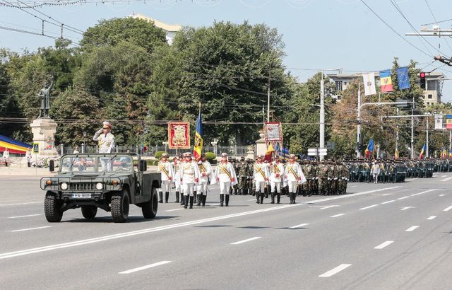 Republica Moldova va marca Ziua Independenței printr-o paradă militară. Maia Sandu a semnat decretul