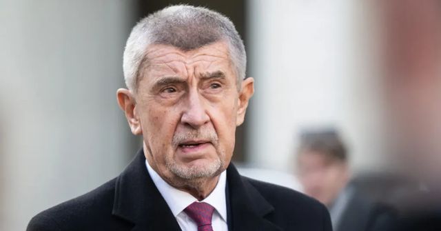 Babiš: ČR se nemůže postavit za Grónsko