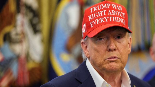 Trump signs executive orders to end cashless bail system
