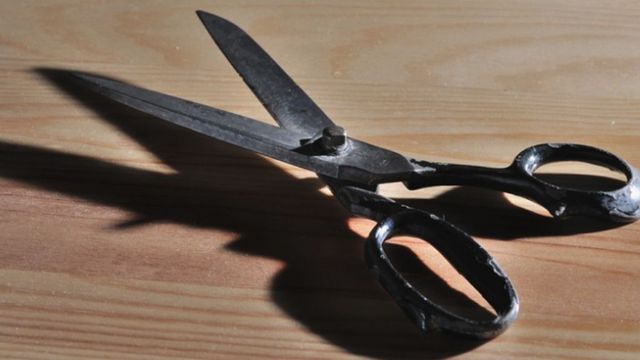 Accoltella la ex davanti al figlio di 4 anni | La donna rischia la vita, lui è stato arrestato