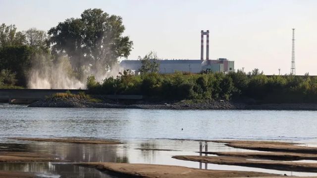 Рекордно ниски нива на Дунав, няколко кораба са заседнали