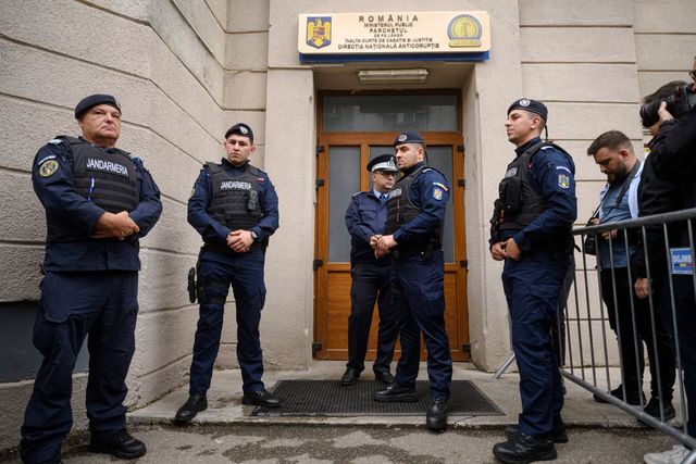 Percheziții DNA la Grampet al omului de afaceri Gruia Stoica: Director suspectat de mită de 500.000 de euro