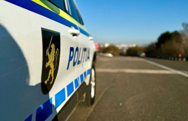 Un bărbat din Chișinău, condamnat la închisoare pentru amenințări și insulte la adresa polițiștilor