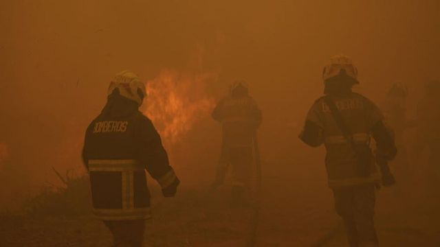 Los incendios causan 16 muertos en el sur de Chile