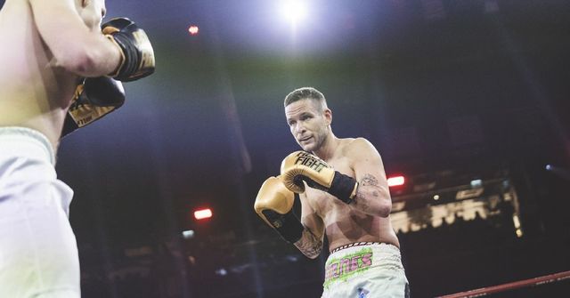 Istenes Bence megnyerte élete első profi bokszmeccsét