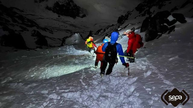 Nueva tragedia en la montaña: muere un escalador tras caerse en Peña Ubiña