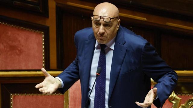 Vertice di forze armate e intelligence a Palazzo Chigi con Crosetto e Mantovano