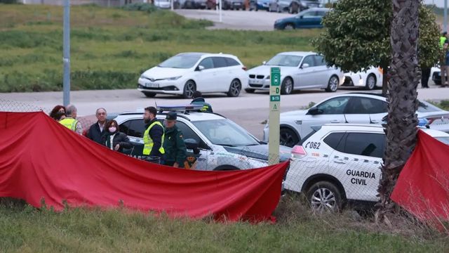 Analizan un vídeo amenazante que el primer detenido envió al menor asesinado en un instituto sevillano