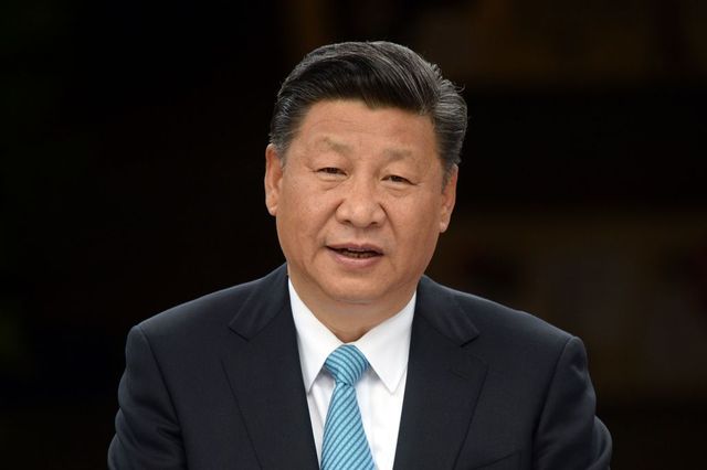 Xi Jinping cere ajustarea veniturilor „excesiv de mari”