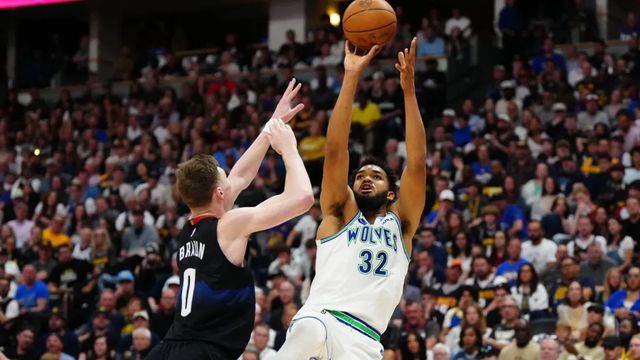 Los Wolves tumban a los campeones y desafían a los Mavericks en la final del Oeste