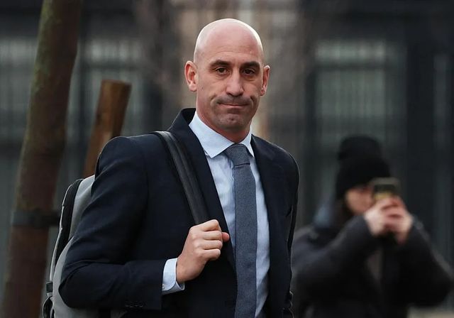 Luis Rubiales: «La sentencia dice eso pero Jenny y yo sabemos que no fue así»