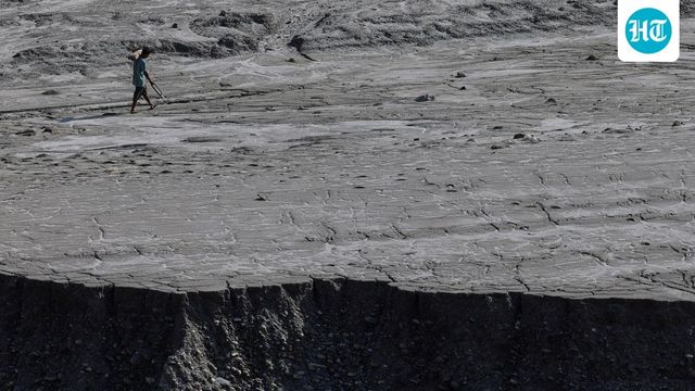 Nepal gets an 18-hour power window from India