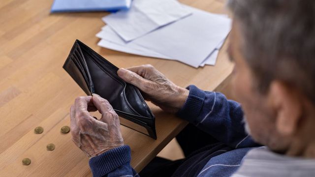 Elmarad az évközi nyugdíjemelés
