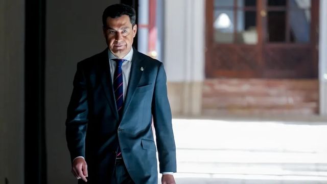 El CIS andaluz sigue sin garantizar una nueva mayoría absoluta de Juanma Moreno aunque la ve muy probable