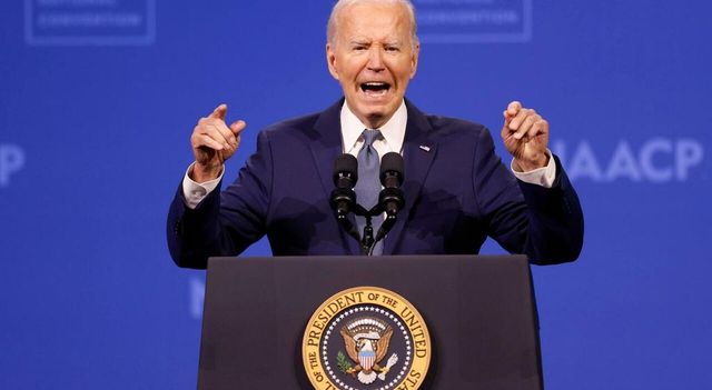 Elezioni Usa, Joe Biden si ritira dalla corsa alla Casa Bianca