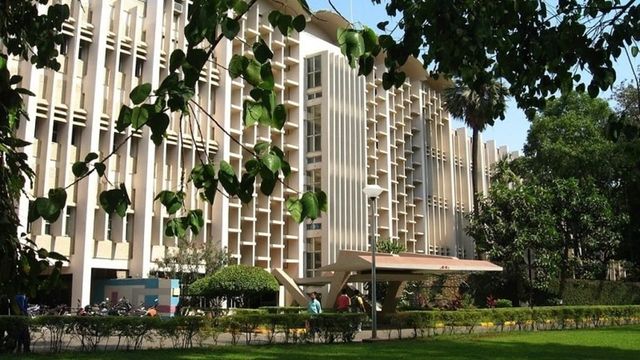 75% students placed via campus placement at IIT Bombay