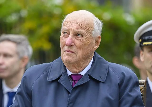 Cónclave de la familia real noruega para salvar a la Corona