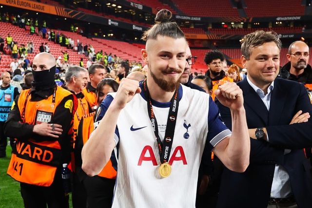 AS Roma este interesată de transferul lui Radu Drăgușin