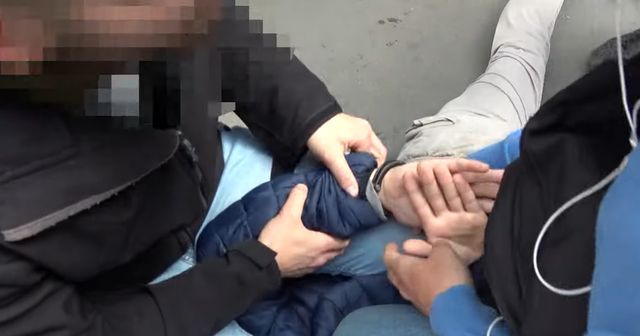 Elfogtak Budapesten egy lőfegyverekkel kereskedő német férfit