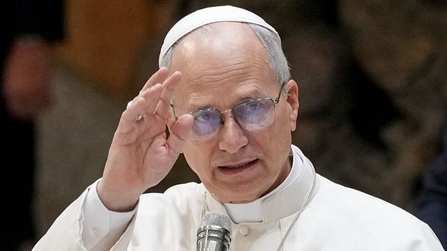 Папа Лъв Четиринадесети каза, че мирът в Украйна не може да бъде отлаган