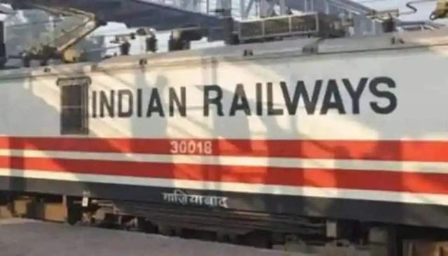 Three railway staffers run over by local train near Mumbai while fixing signal fault