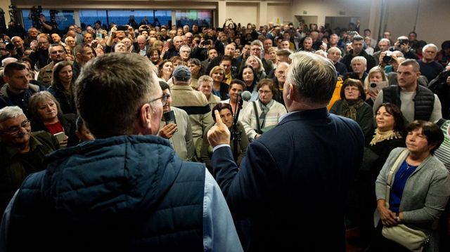 Nem megy el a Fidesz a parlamenti szakbizottság gödi akkumulátorgyárról szóló napirendi pontjának a tárgyalásán