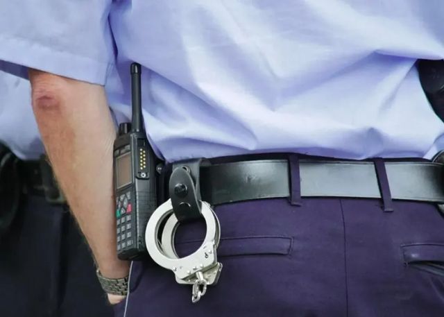 Polițist din Constanța, arestat. Prins în flagrant când primea mită