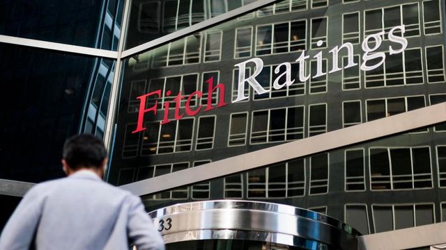 Fitch conferma rating 'BBB+' sull'Italia, outlook stabile