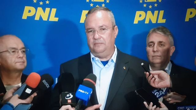 Președintele Senatului anunță crearea unei comisii mixte parlamentare de anchetă pentru „boții„ și „trolii„ lui Geoană