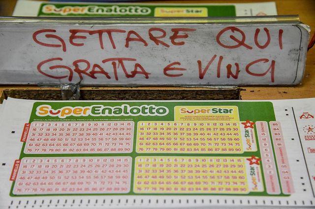 SuperEnalotto, centrato il '6' da 101 milioni di euro