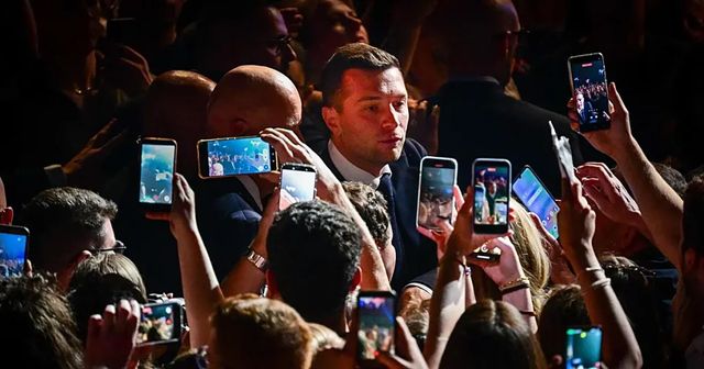 La Fiscalía europea investiga al partido de Le Pen por otro posible fraude