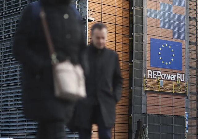 Bruselas ve «inviable» juzgar a directivos porque las «responsables» ante la ley digital europea son las plataformas