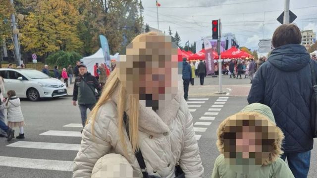 O fetiță ce s-a pierdut de Hramul Chișinăului, ulterior a fost găsită de carabinieri