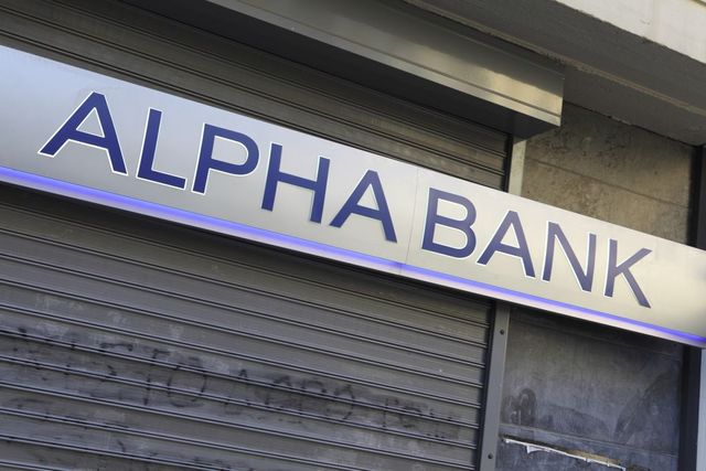 Comisia Europeană dă undă verde achiziționării Alpha Bank România de către UniCredit