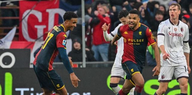 Genoa-Bologna 3-2, pazza rimonta del Grifone