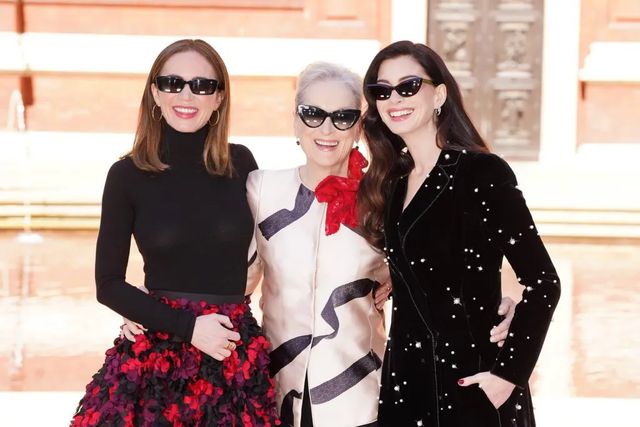 Compensi milionari per Meryl Streep e le altre di Il Diavolo Veste Prada 2