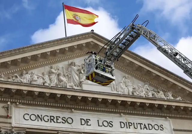 El Congreso aprueba revisar su Reglamento para adaptarlo al lenguaje inclusivo