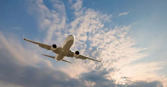 Evropě může do šesti týdnů dojít letecké palivo, hrozí rušení letů