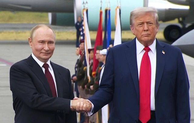 Vladimir Putin spune că summitul din Alaska a fost „oportun și foarte util”