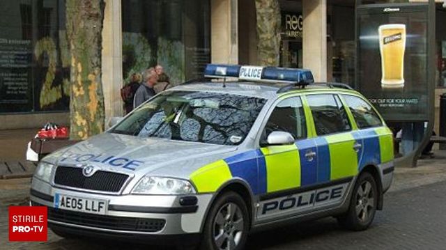 Un bărbat a fost arestat după ce a lovit cu mașina mai mulți pietoni, în Marea Britanie