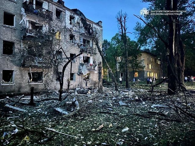Zeci de persoane au fost rănite, inclusiv copii, în urma unui atac rusesc cu drone și rachete asupra orașelor Odesa și Dnipro