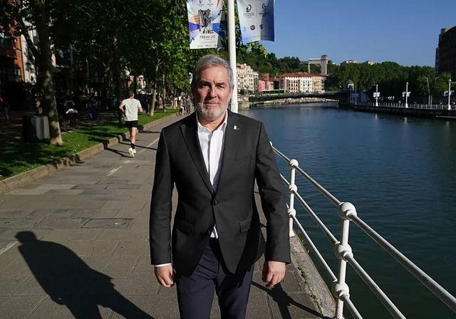 «Lo oportuno es que Sánchez se someta a una cuestión de confianza»