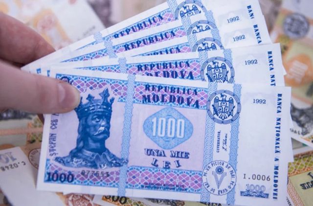 Salariul mediu lunar brut a ajuns la aproape 16 mii de lei în primul trimestru din 2026