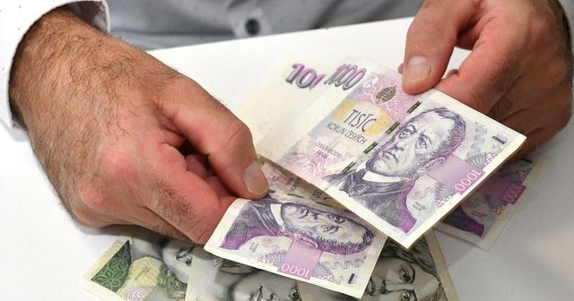 Inflace v dubnu meziročně stoupla o 2 a půl procenta