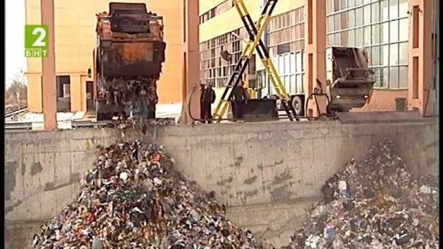 Откриха тяло на новородено бебе в депо за отпадъци в Пловдивско