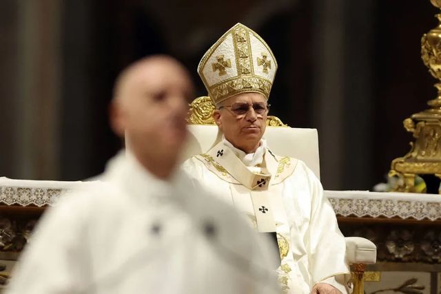 La prima messa di Pasqua di papa Leone